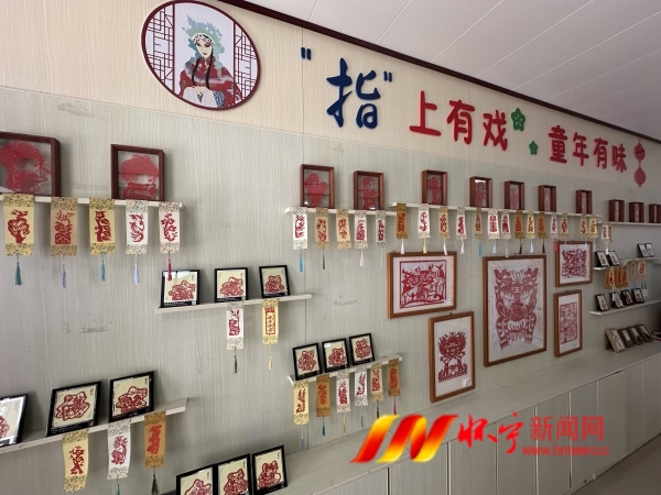 有“戏”校园，传统文化育新人.JPG